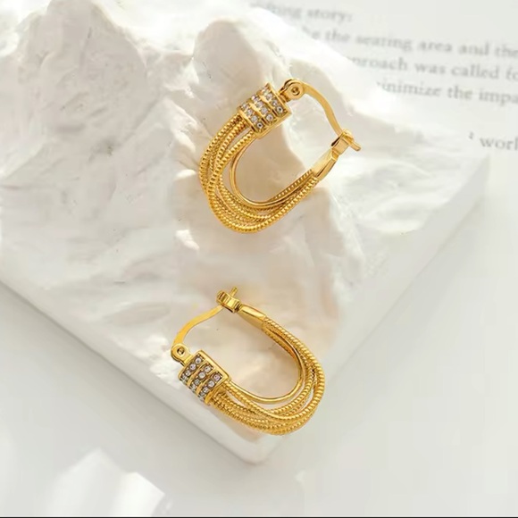 ◾️18K Gold Plated Stylish Unique Cubic Statement Earrings - Picture 14 of 15
